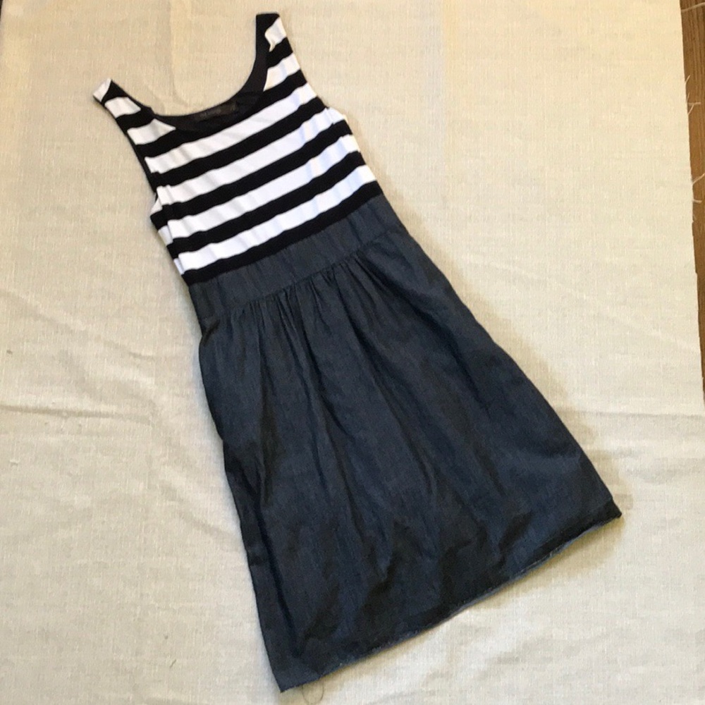 The Limited dress Size M.